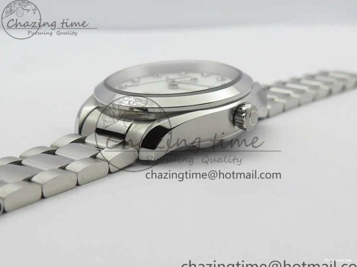 0512 Flexible Aqua Terra 150M 34mm Ladies SS VSF 1:1 Best Edition White MOP Dial Diamonds Markers on SS Bracelet A 7930